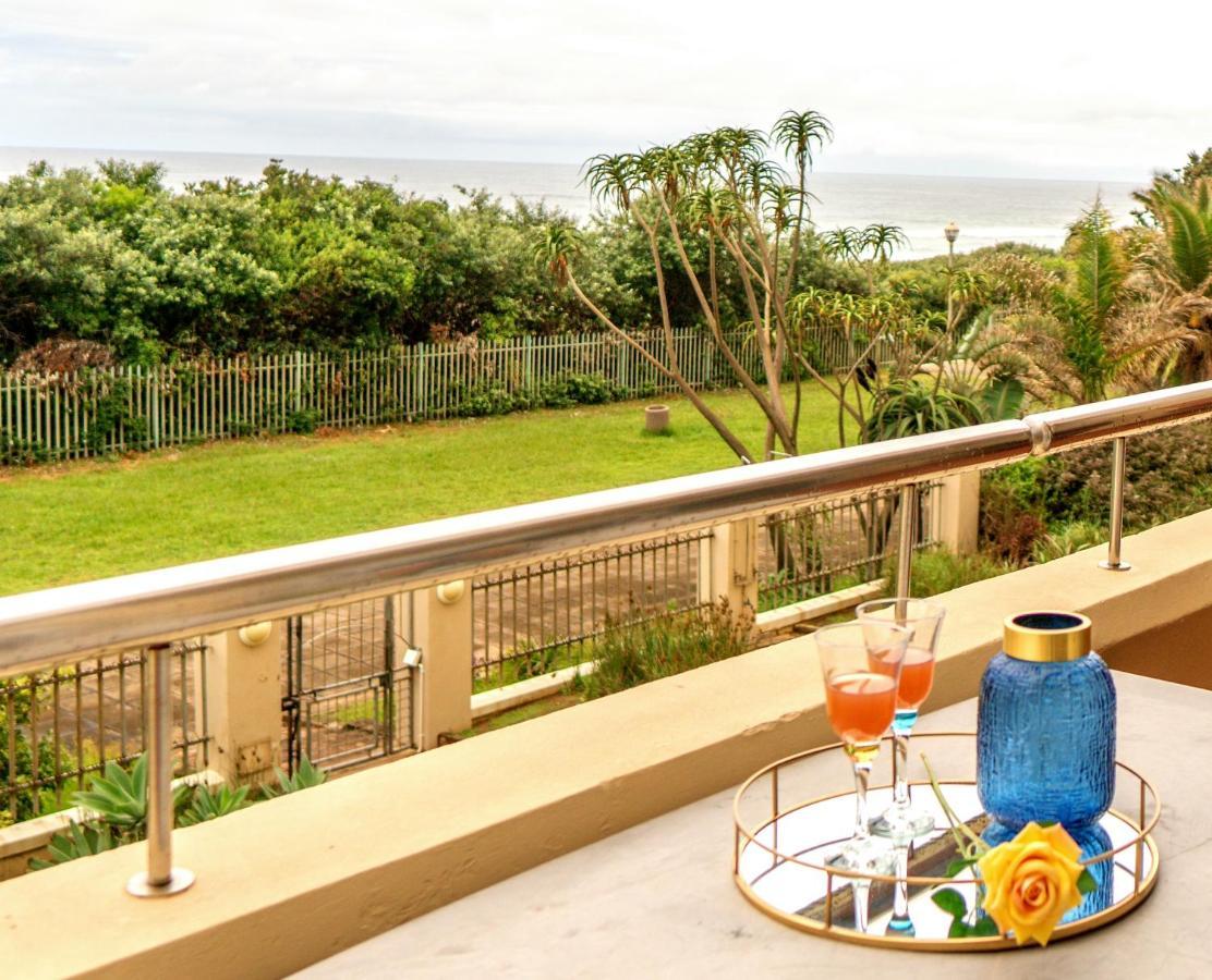 L'Escalier Cabanas 107 Amanzimtoti Exterior photo